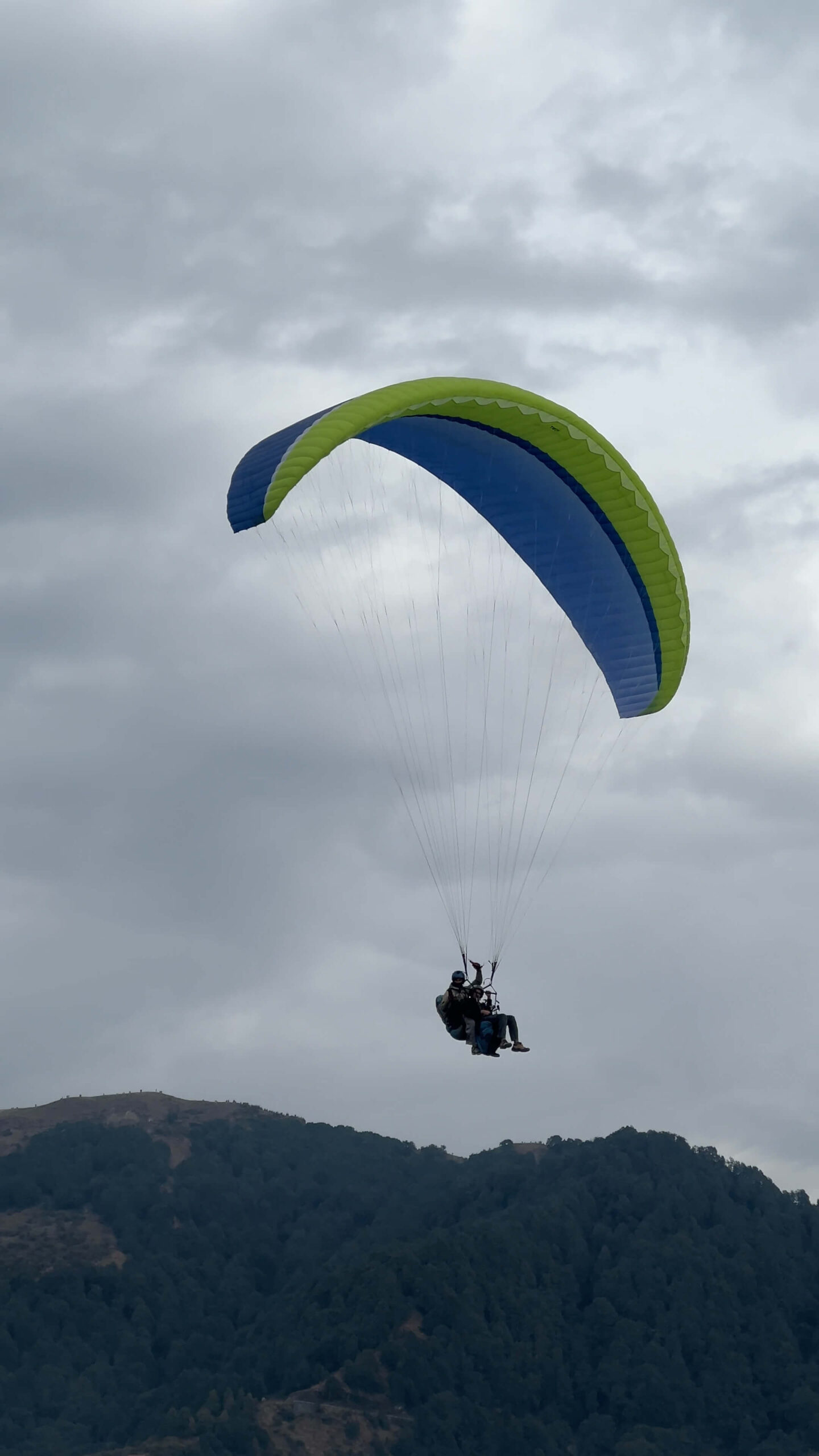 Bir Billing paragliding view