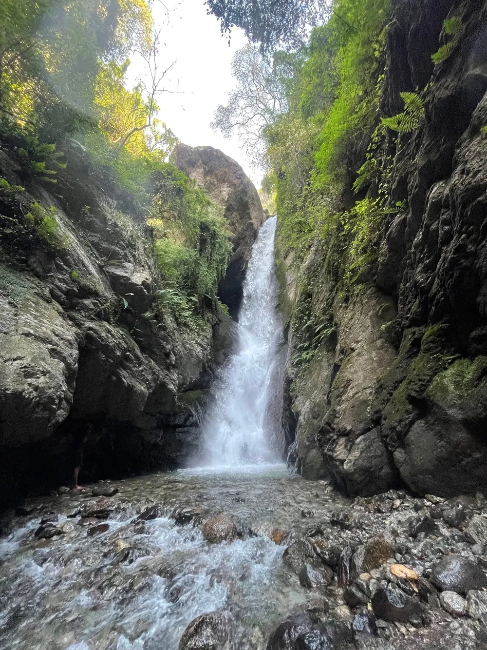 Bongoru Waterfall near Bir